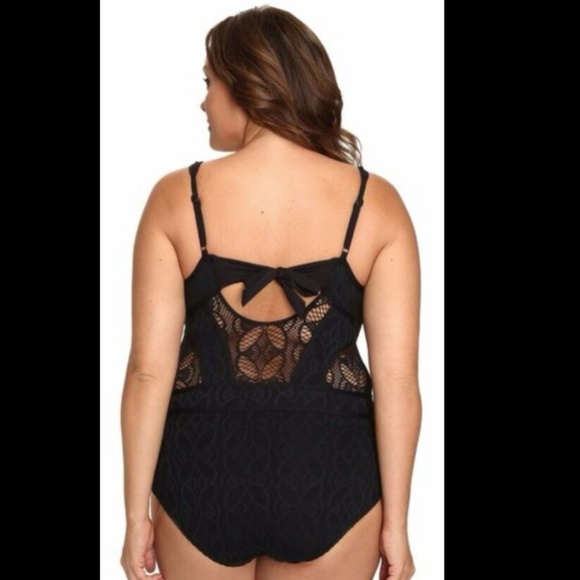 Rebecca Virtue Color Play 1-Piece Black Lace Suit - Picture 3 of 7